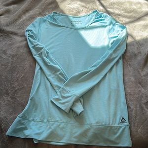 Light blue Reebok active top